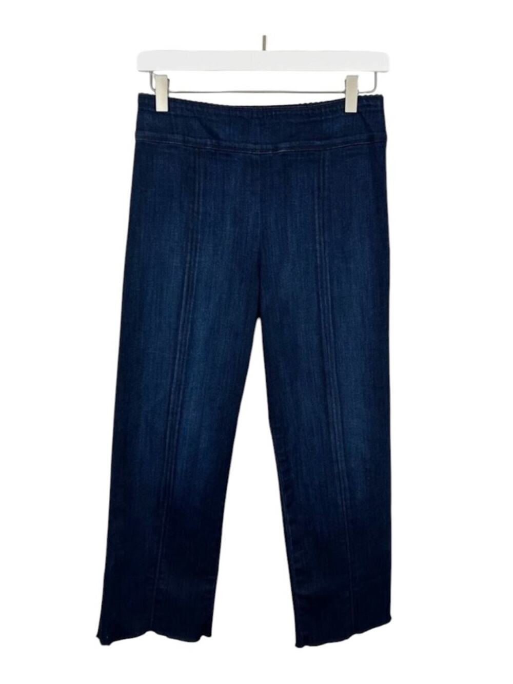 Mesmerize Dark Wash Stretch Capris Size Medium